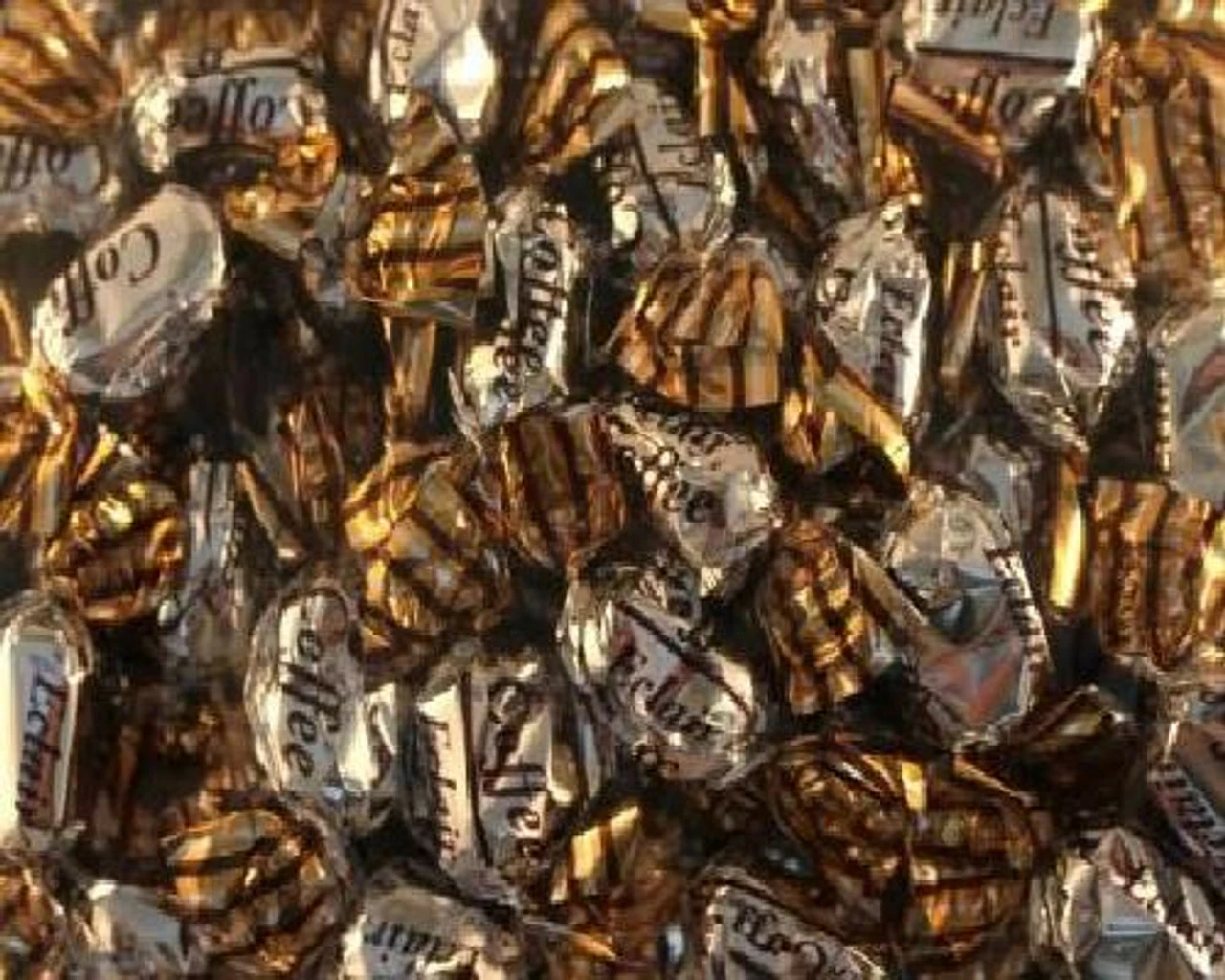 Coffee Eclair 10kg BOX 3 Coffee Eclair 10kg BOX