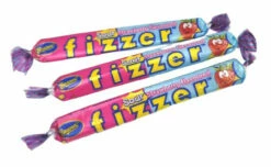 Fizzer SOUR STRAWBERRY -CONFECTIONERY WORLD Shop fizzer sour strawberry single 3 91578.1682580179