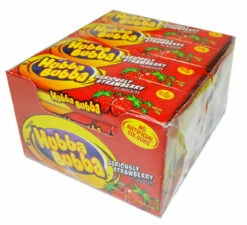 Hubba Bubba Strawberry -CONFECTIONERY WORLD Shop hubba bubba strawberry 60216.1646610652